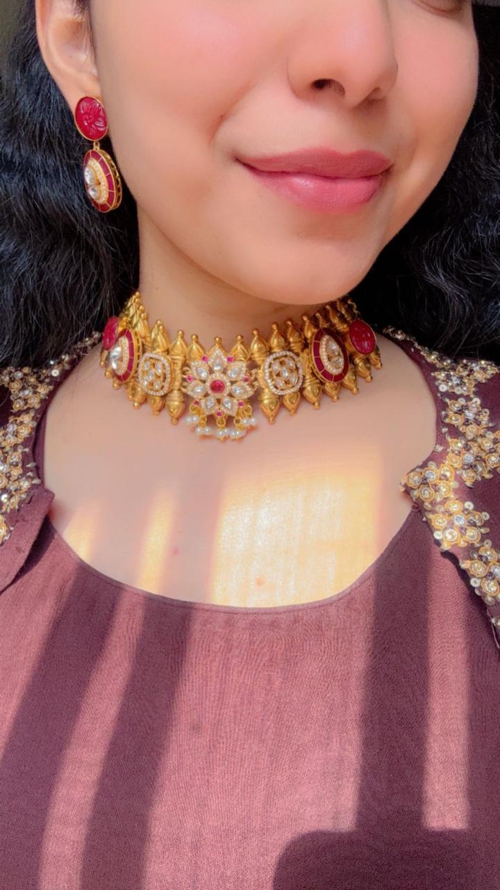 Rajsi Mandala Choker Set