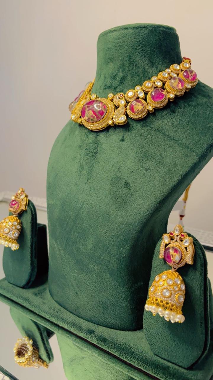 Rasrang Choker Set