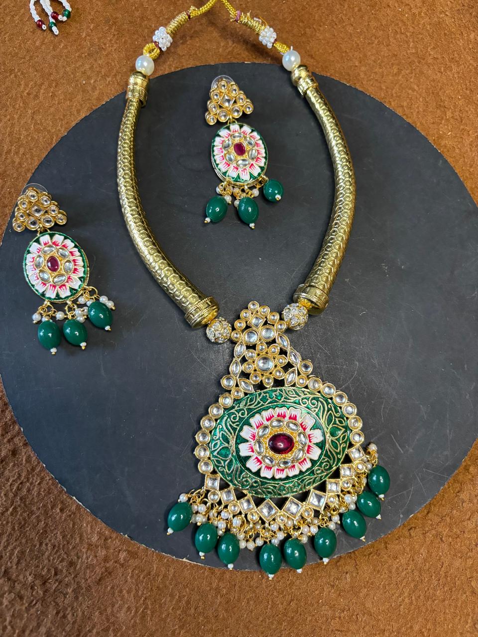 Kundan Phool Hasli (Green edition)