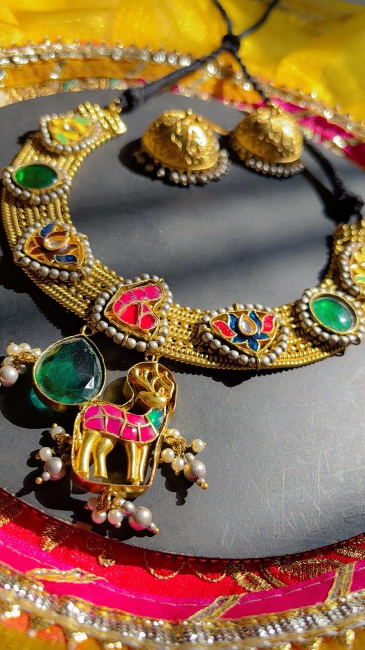 Royal Caravan Hasli Set