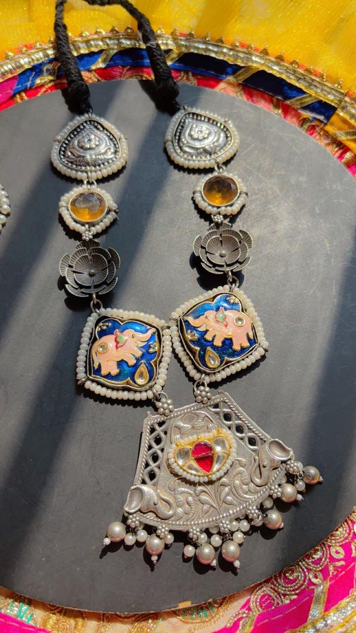 Gajraaj Boho Set
