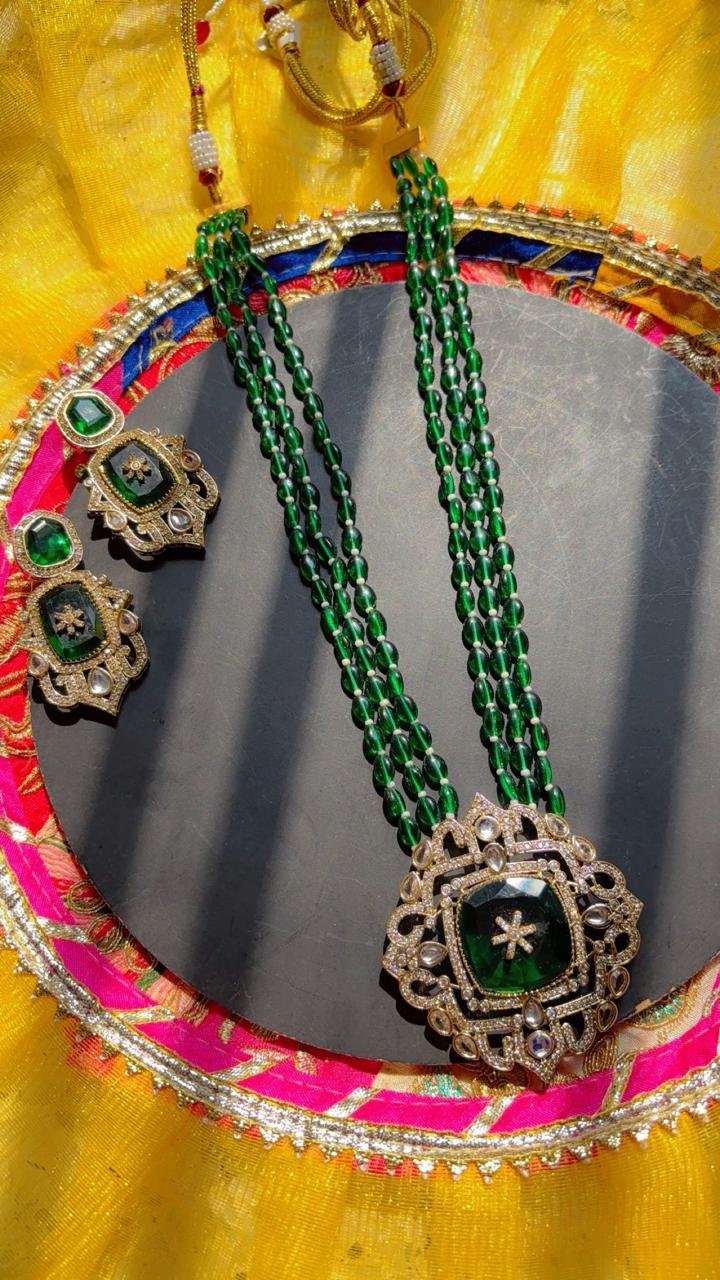 Panna Rattan Necklace Set