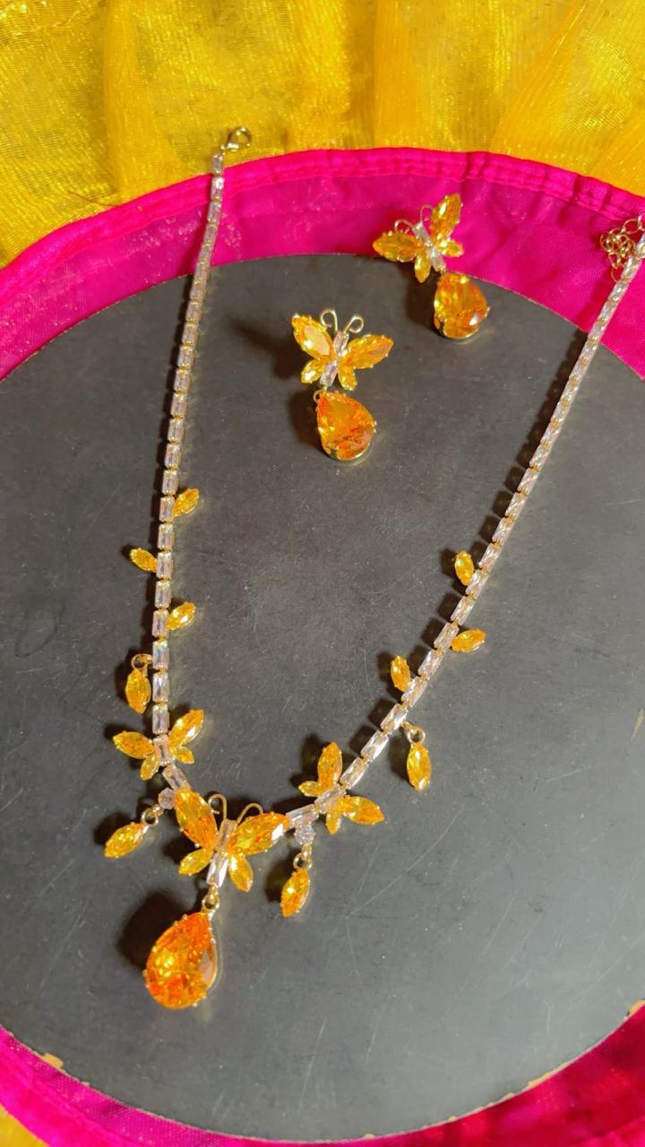 Golden Aura Charm Necklace Set