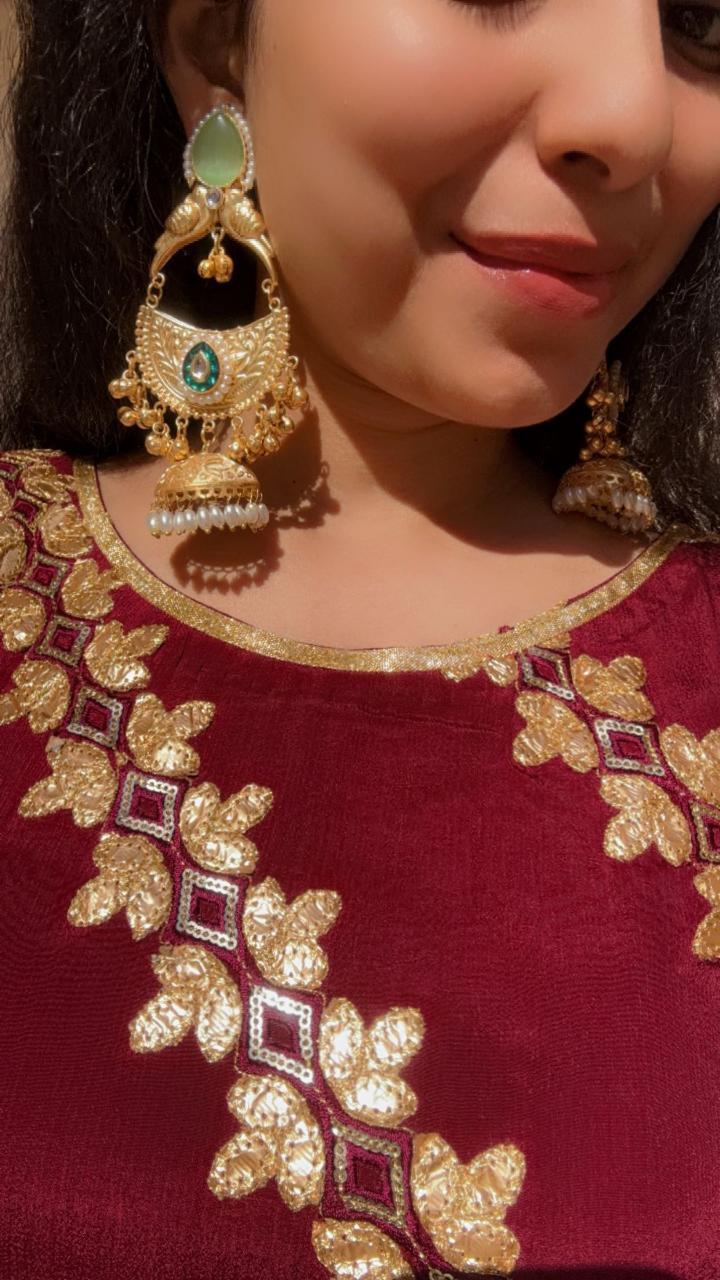 Noor-e-parindey statement jhumkas