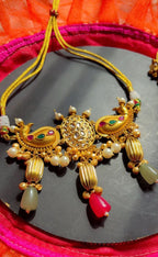 MEHR GOLDEN CHOKER