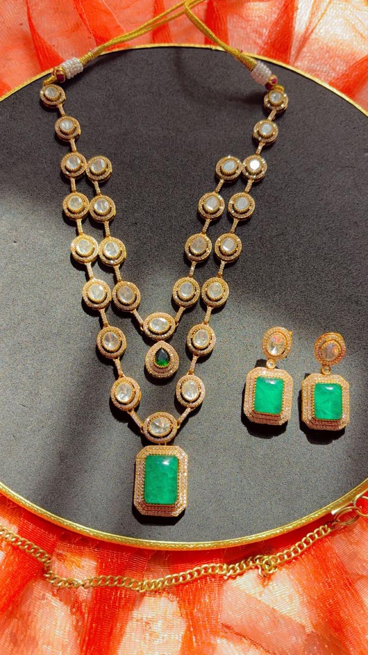 Emerald Dynasty Necklace Set