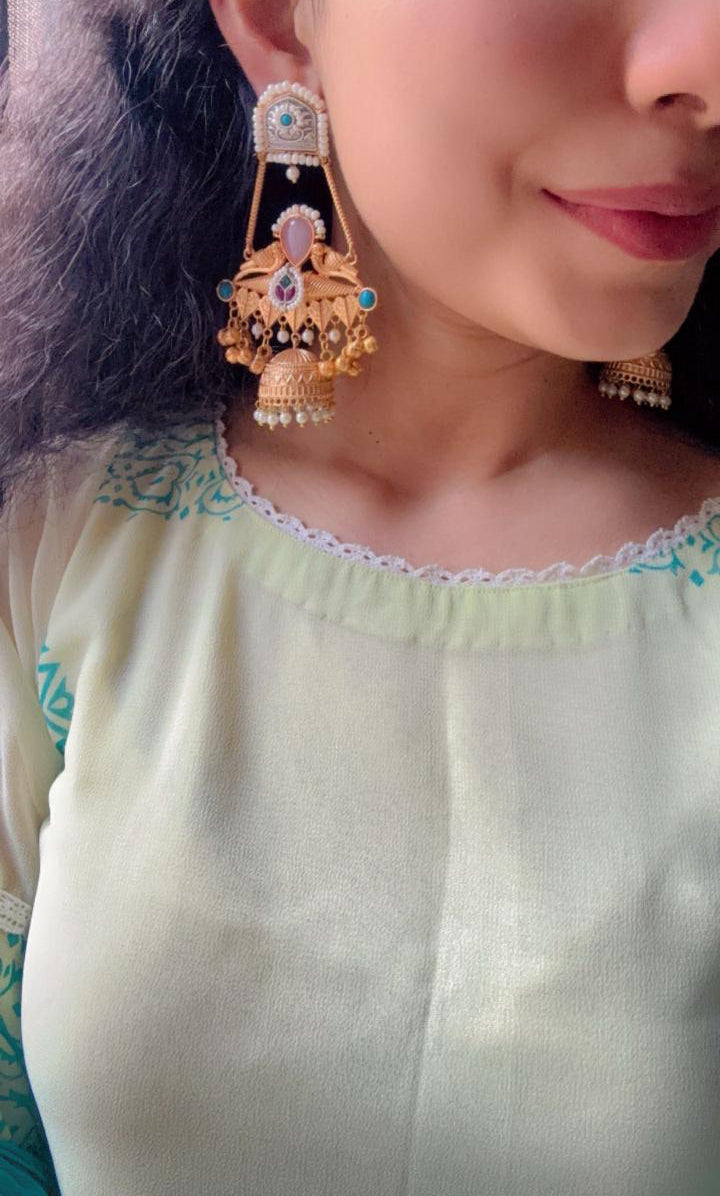Rajvanshi Jhumka Earrings