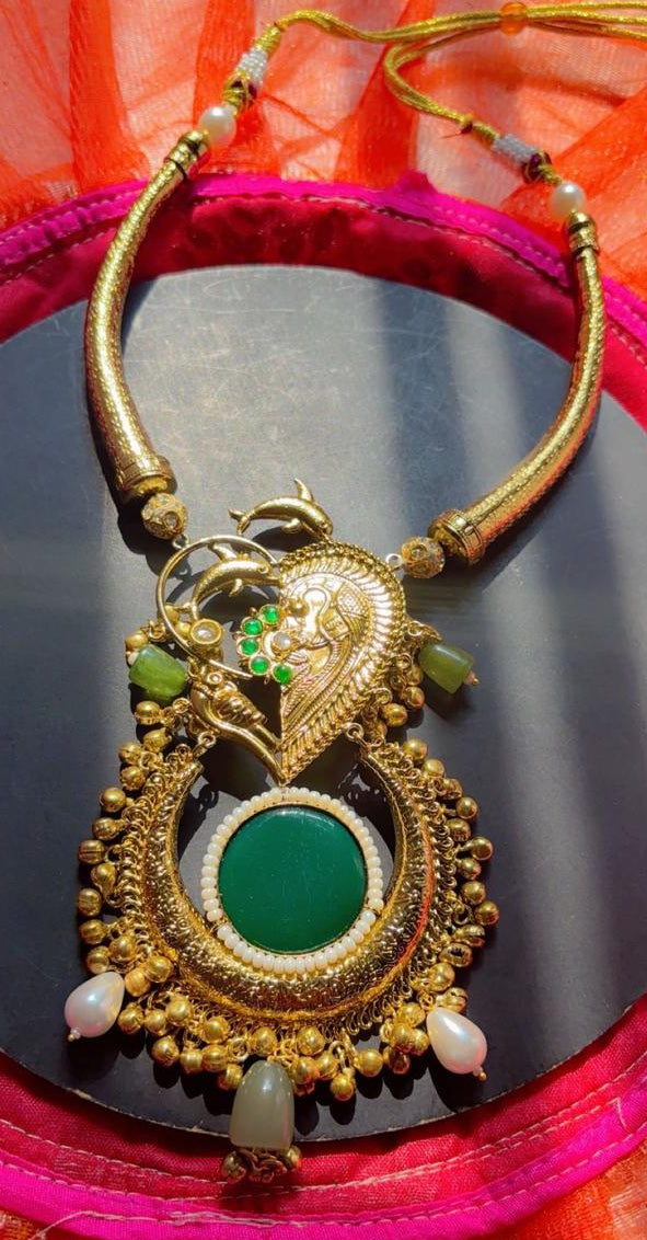 Dilkash Hand-Carved Heritage Hasli